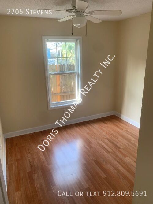 Building Photo - 2705 Stevens St