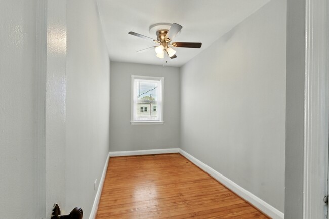 Building Photo - 336 Magnolia Terrace