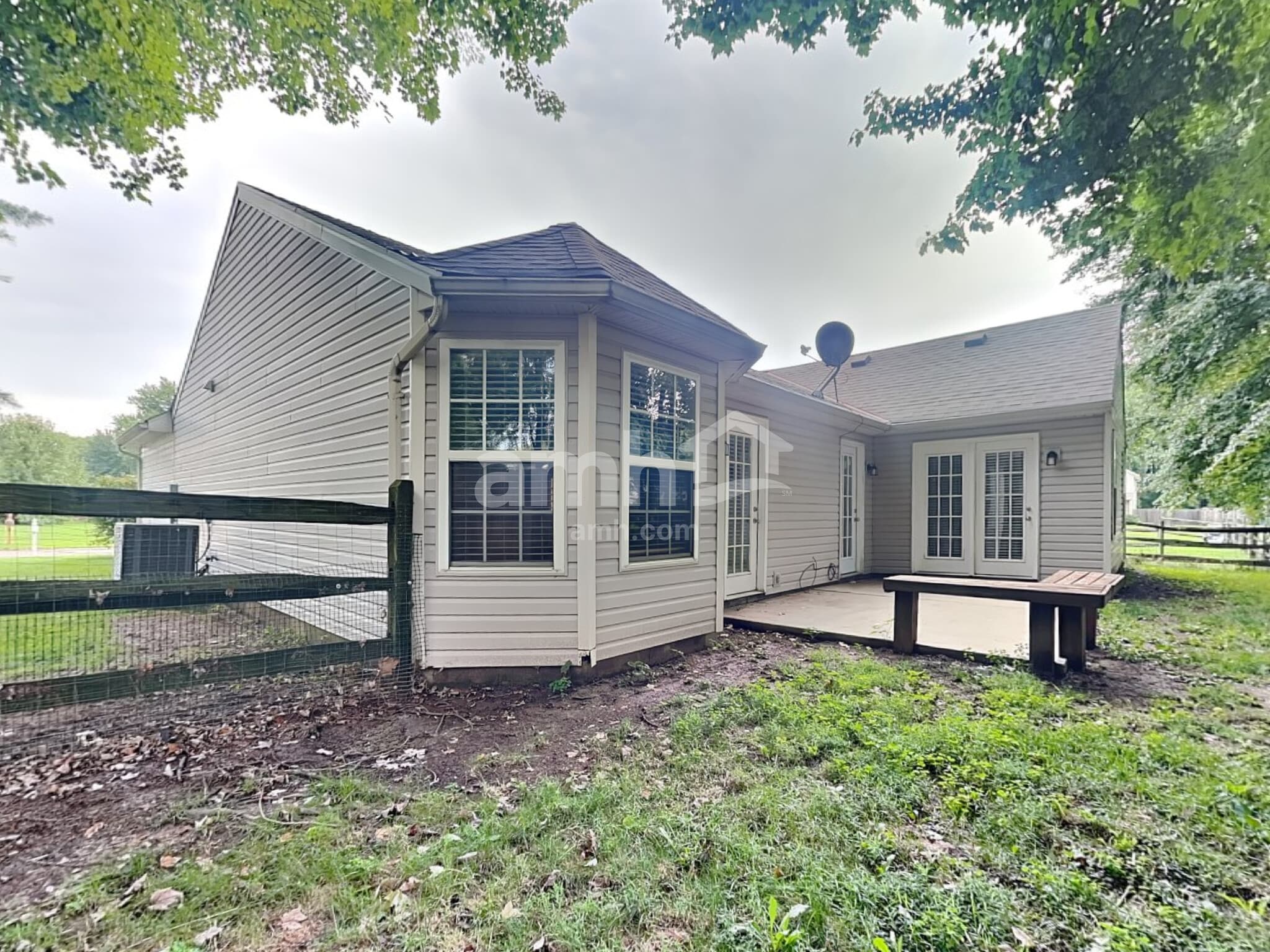 Building Photo - 682 Whippoorwill Dr