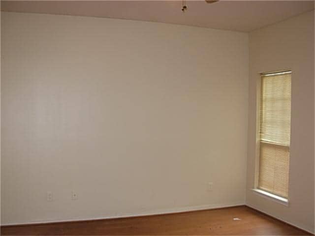 Building Photo - 6536 Hogue St