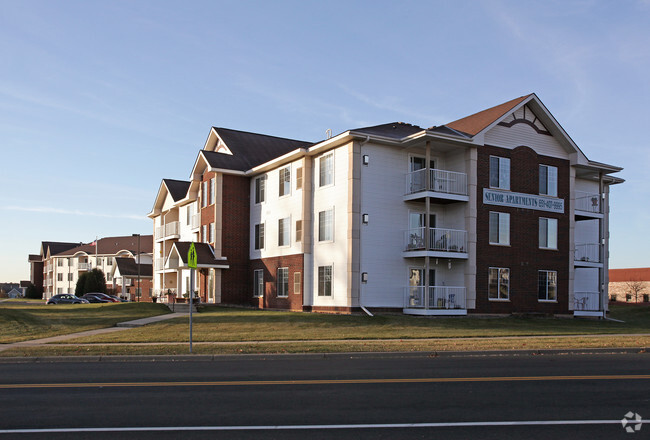 Primary Photo - Boulders Senior Living Apartments