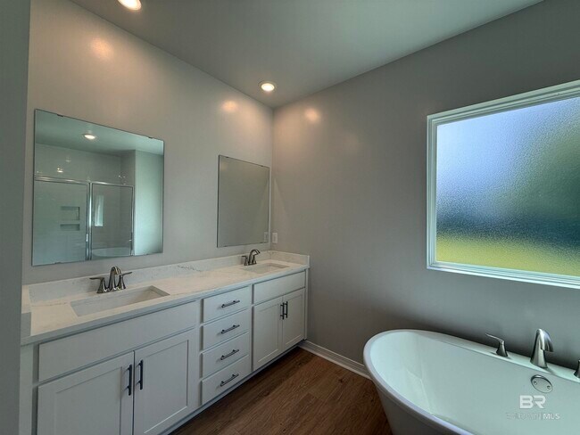 Building Photo - 23903 Dominus Dr