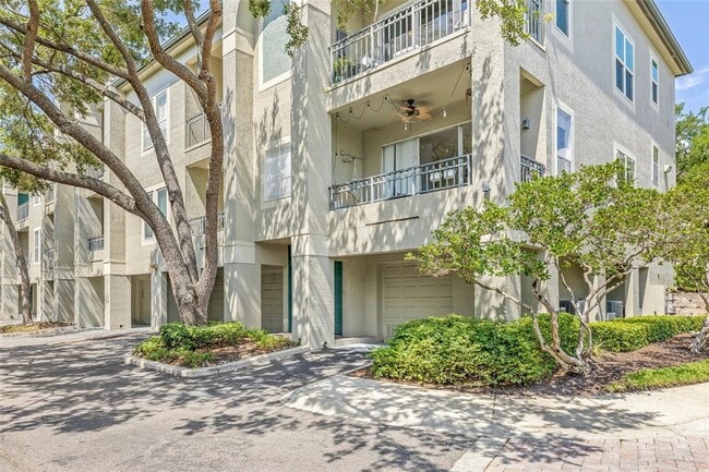 Building Photo - 740 Mainsail Dr