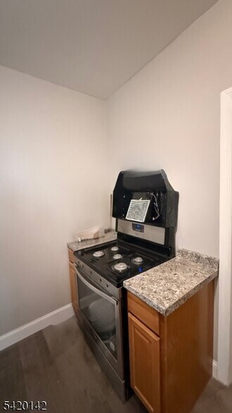 Building Photo - 131 S 8th St