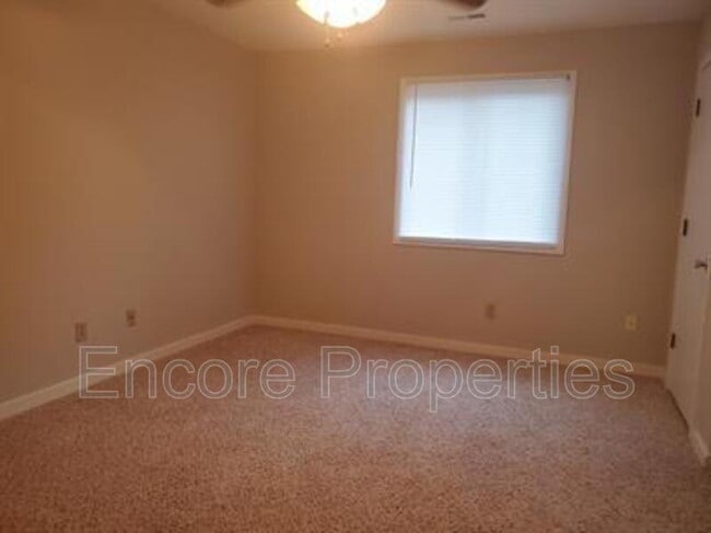 Building Photo - 7305 Leesville Rd