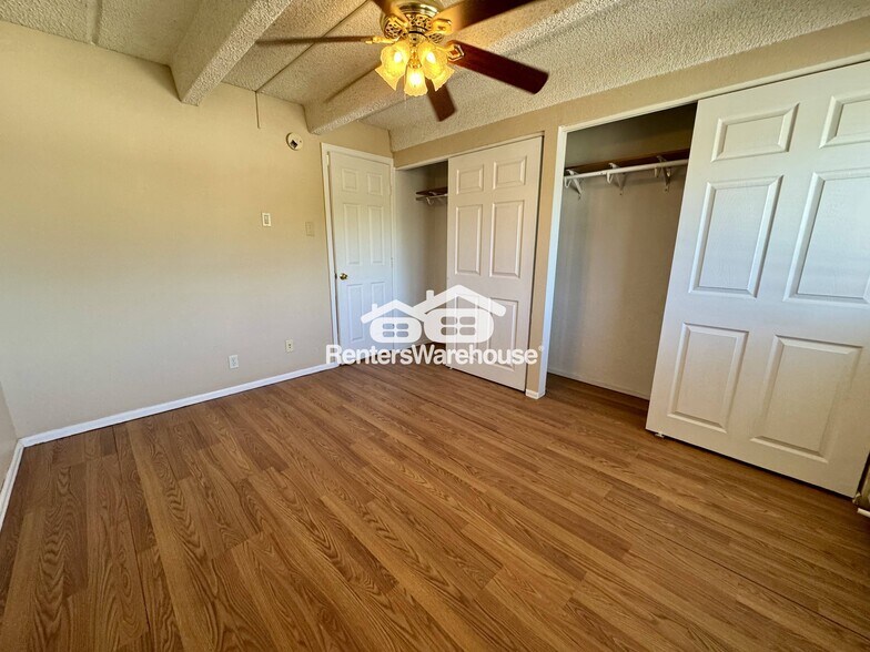 Building Photo - 1180 Yosemite St