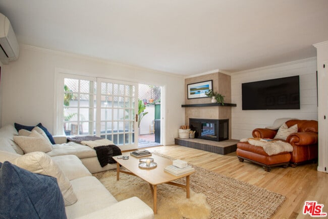 Building Photo - 8130 Redlands St