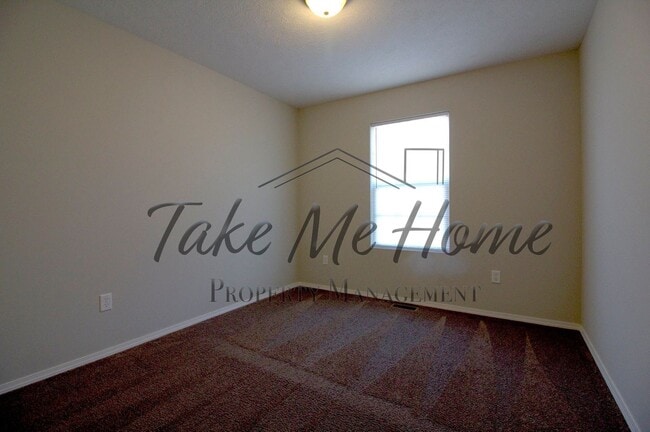 Building Photo - 3 Bedroom in Ozark School District!