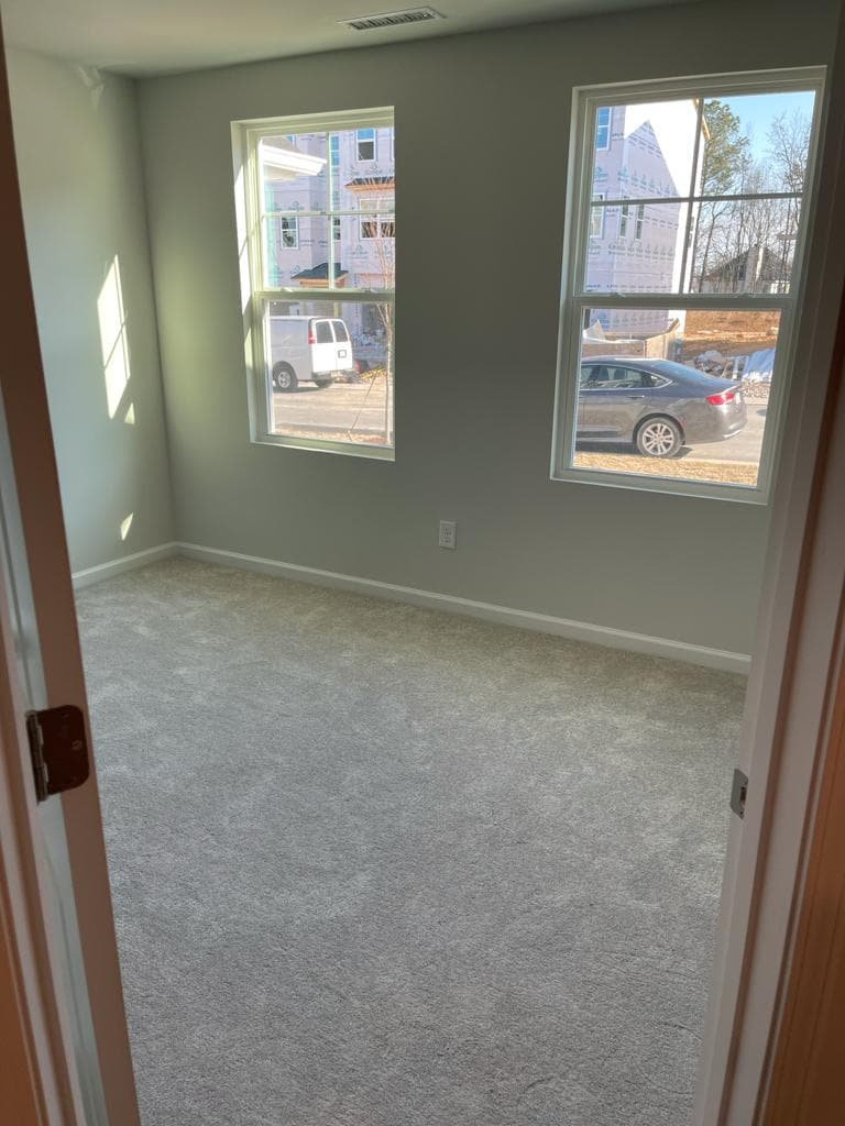 Building Photo - Room in Townhome on Southern Magnolia Dr
