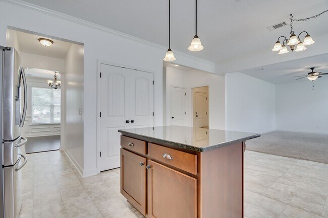 Building Photo - Minutes from Fort Gordon