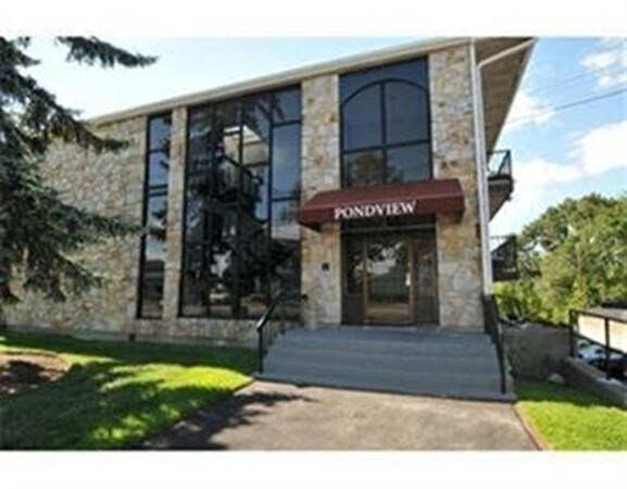 Building Photo - 40 Cochituate Rd