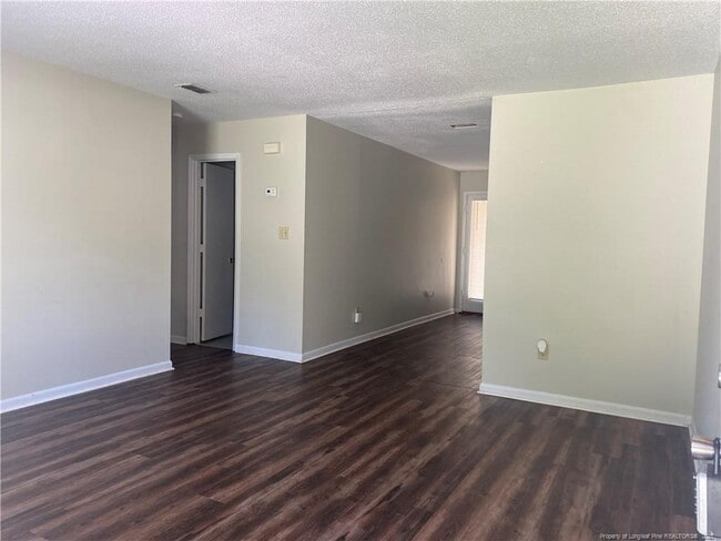 Building Photo - 6429 Rockford Dr