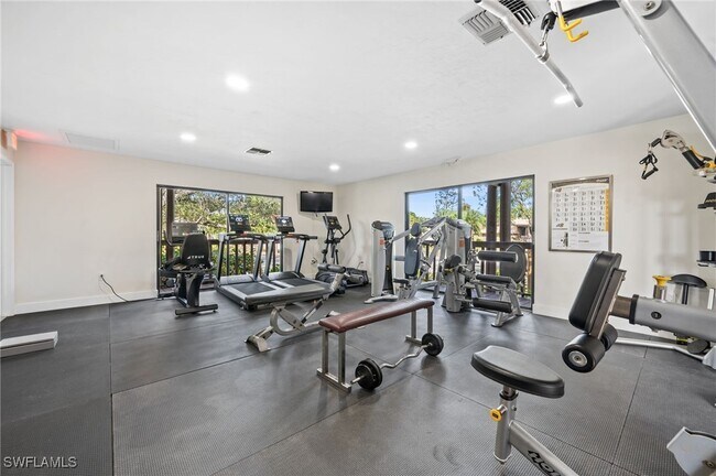 Building Photo - 17611 Marco Island Ln