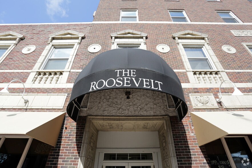 The Roosevelt Cedar Rapids, IA Apartment Finder