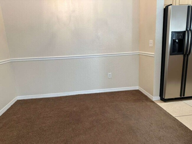 Building Photo - for Rent