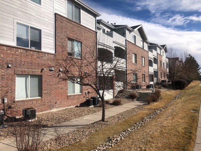 Building Photo - Beautiful 1 Bedroom Condo in Arvada.
