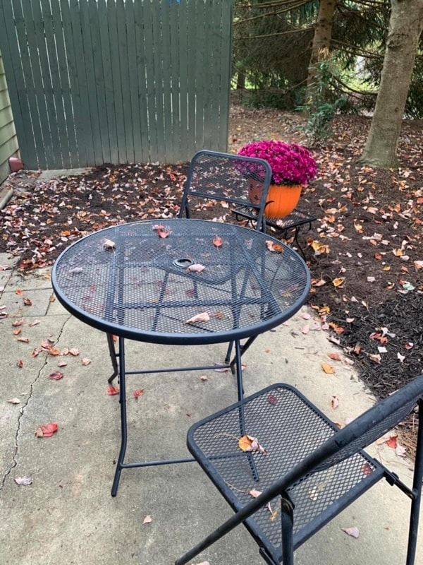 Building Photo - 49 Flanders Ln