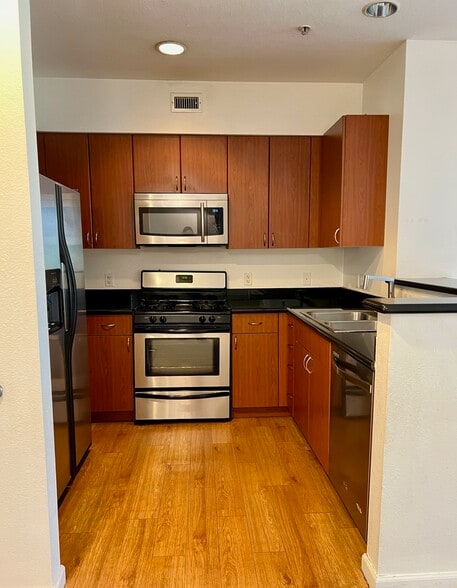 Kitchen - 1801 E Katella Ave