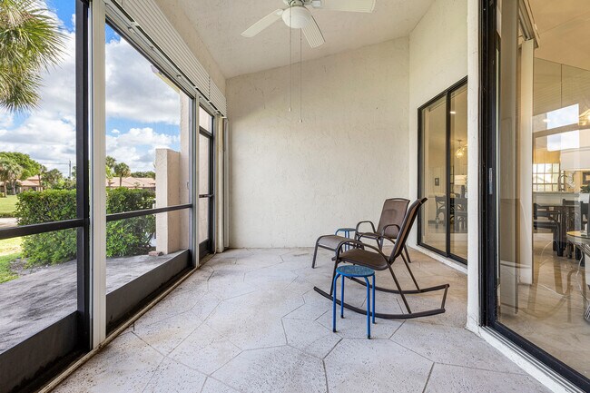 Patio - 7205 Sweetbay Ct