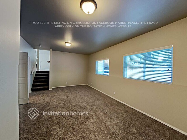 Building Photo - 3029 Silver Crest Dr