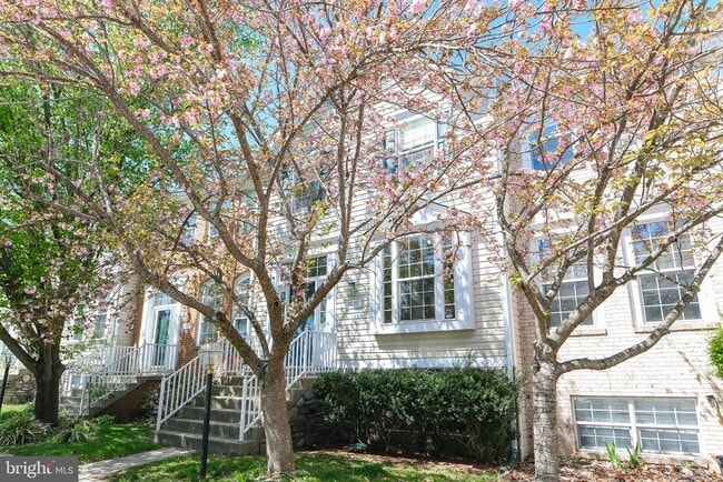 Building Photo - 20717 Waterfall Branch Terrace