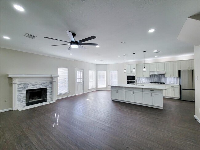 Building Photo - 21007 Bright Lake Bend Ct