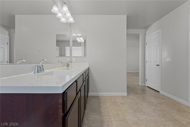 Building Photo - 8924 Willow Break Ave