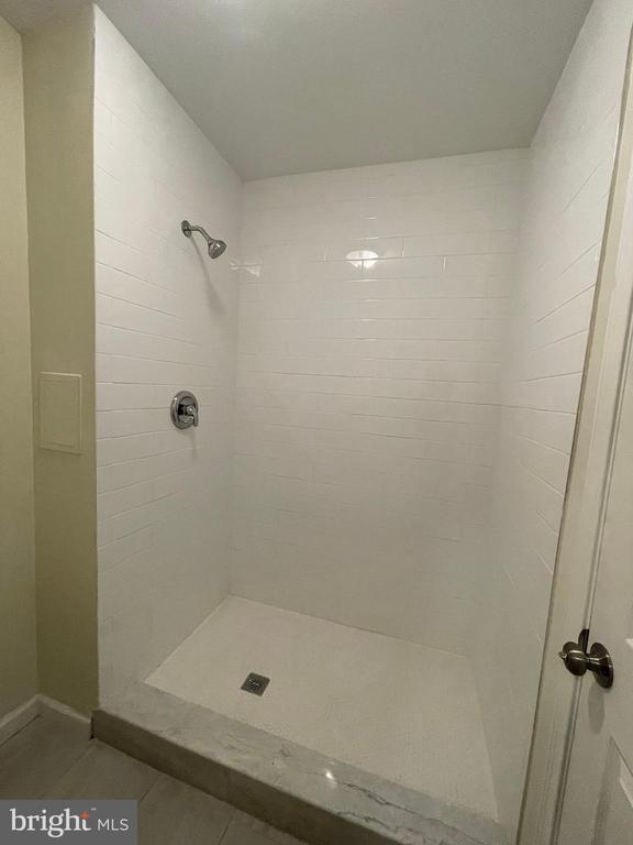 Building Photo - 2003 S 7th St