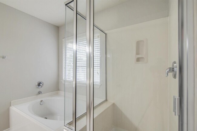 Building Photo - 58 S Burberry Park Cir