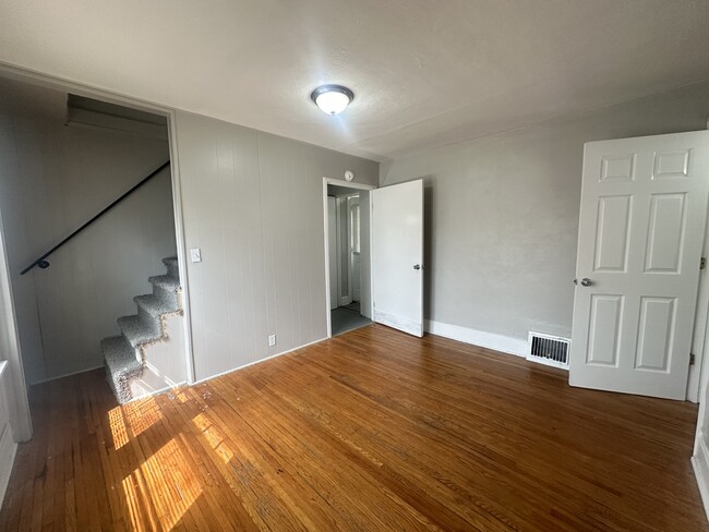 Building Photo - 2903 Knight Ave