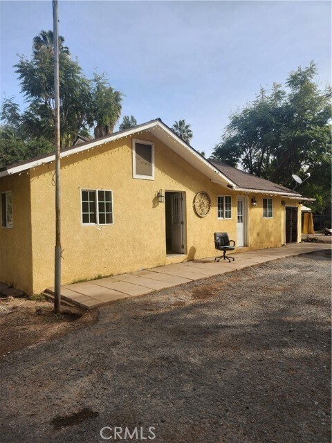 Building Photo - 19380 Quebec Ave