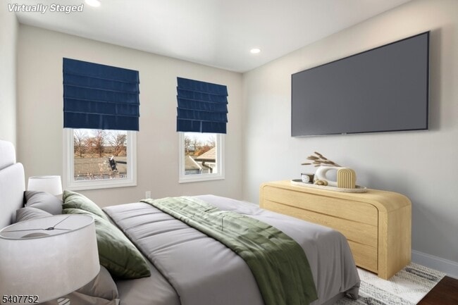 Building Photo - 579 S 12th St