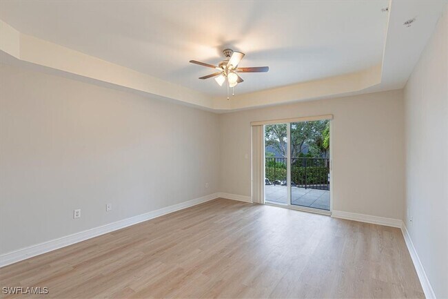 Building Photo - 1100 Pine Ridge Rd