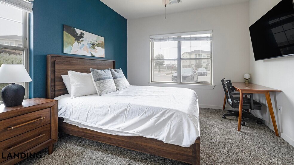 Building Photo - 2115 Windsor Blvd