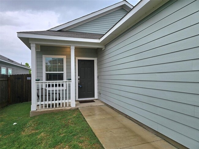 Primary Photo - 1126 Cattail Ln
