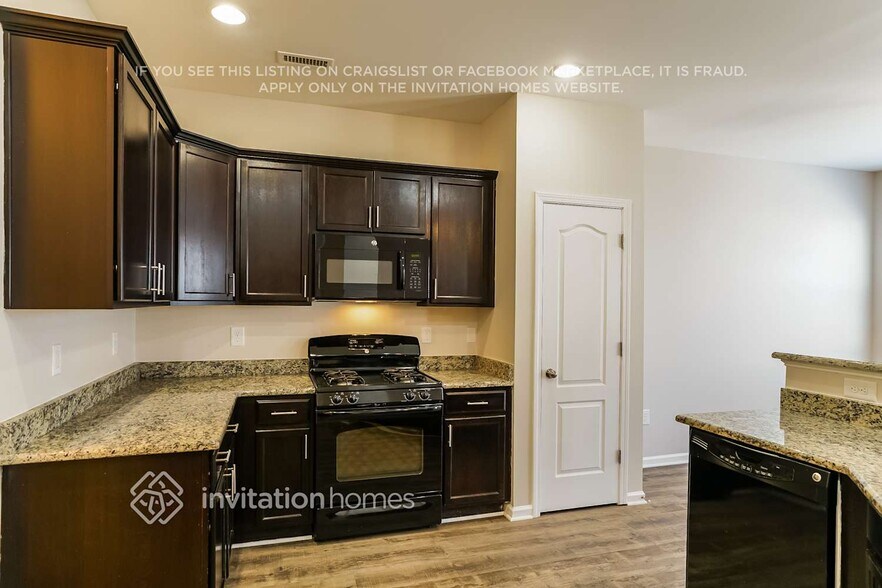 Building Photo - 3700 Morman Springs Ln