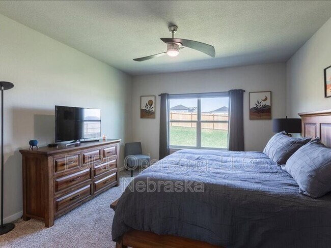 Building Photo - 6420 Kyla Dr