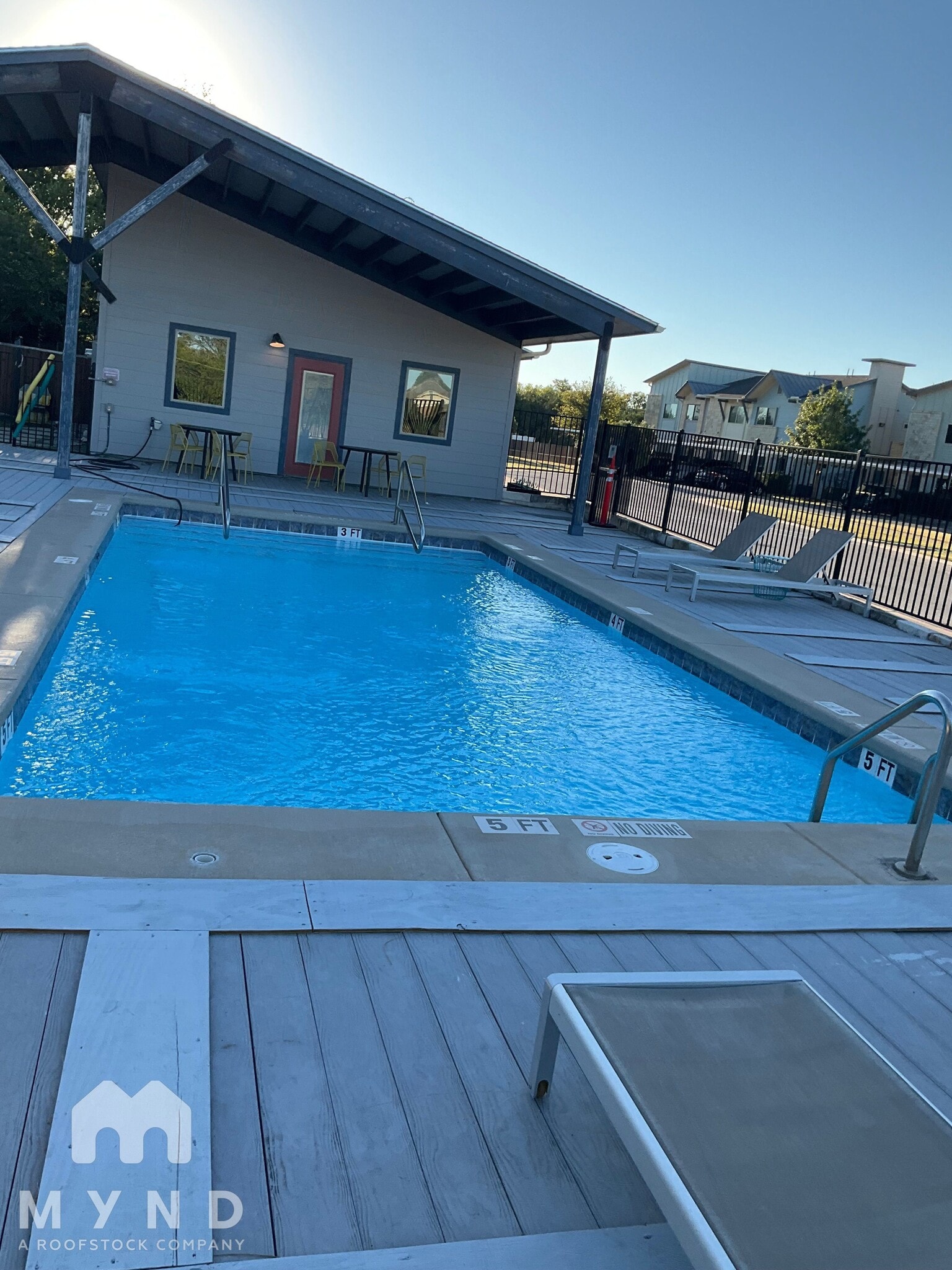 Building Photo - 7805 Cooper Ln