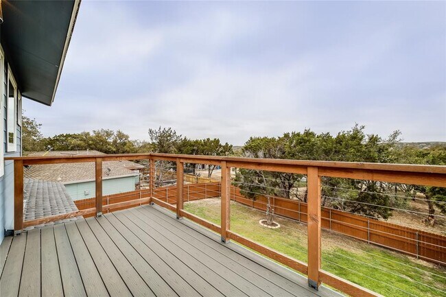 Building Photo - 18529 Staghorn Dr