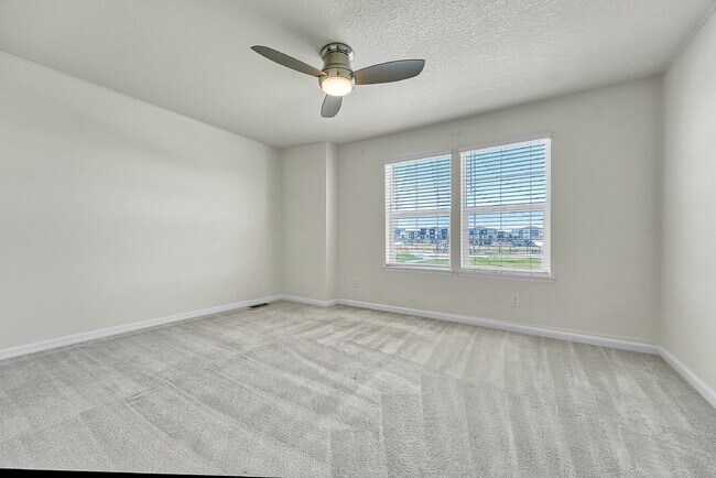 Building Photo - $2,295.95-  3 Bed, 2.5-Bath townhome in CO Springs with Central AC