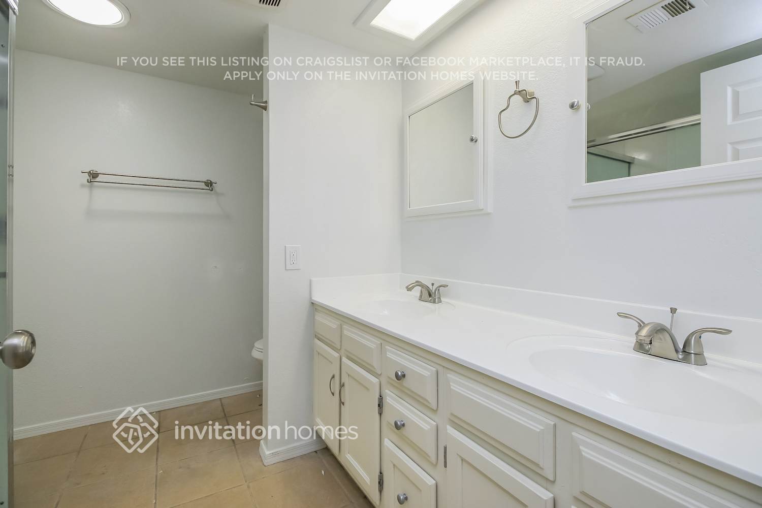 Building Photo - 2122 E Frye Rd