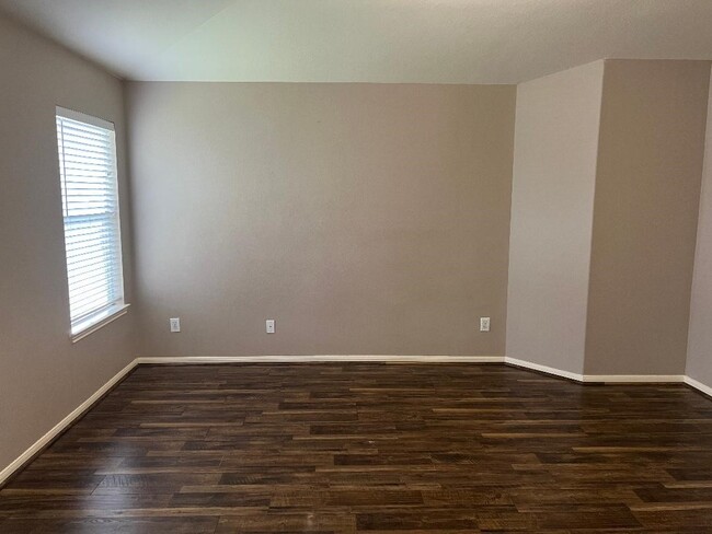 Building Photo - 25210 Spring Iris Ln