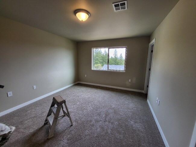 Building Photo - 2509 Sand Dollar Rd W