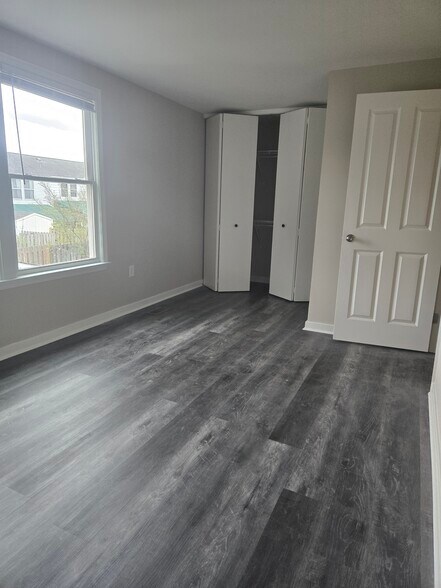 Building Photo - 4904 Finnegan Ct