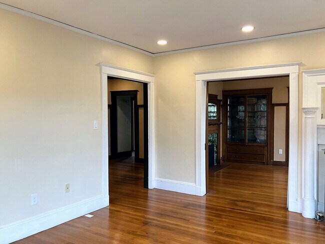 Building Photo - 351 S Huntington Ave