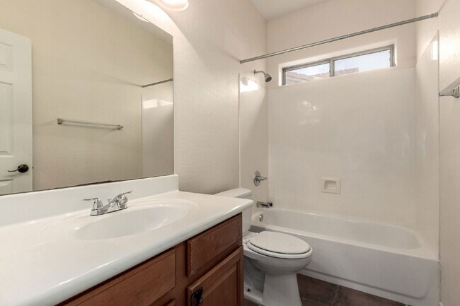 Building Photo - 4618 E Brilliant Sky Dr