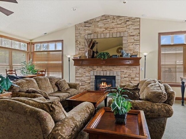 Building Photo - 6005C Chapel Hill Blvd