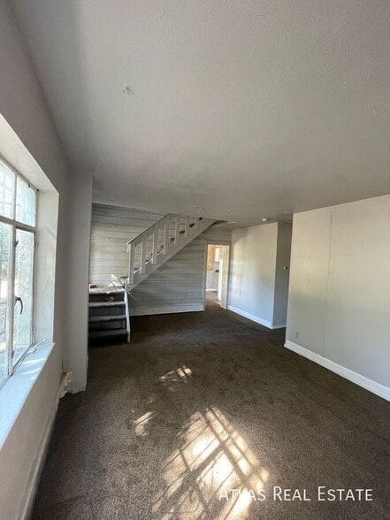 Building Photo - 5229 E Thrill Pl