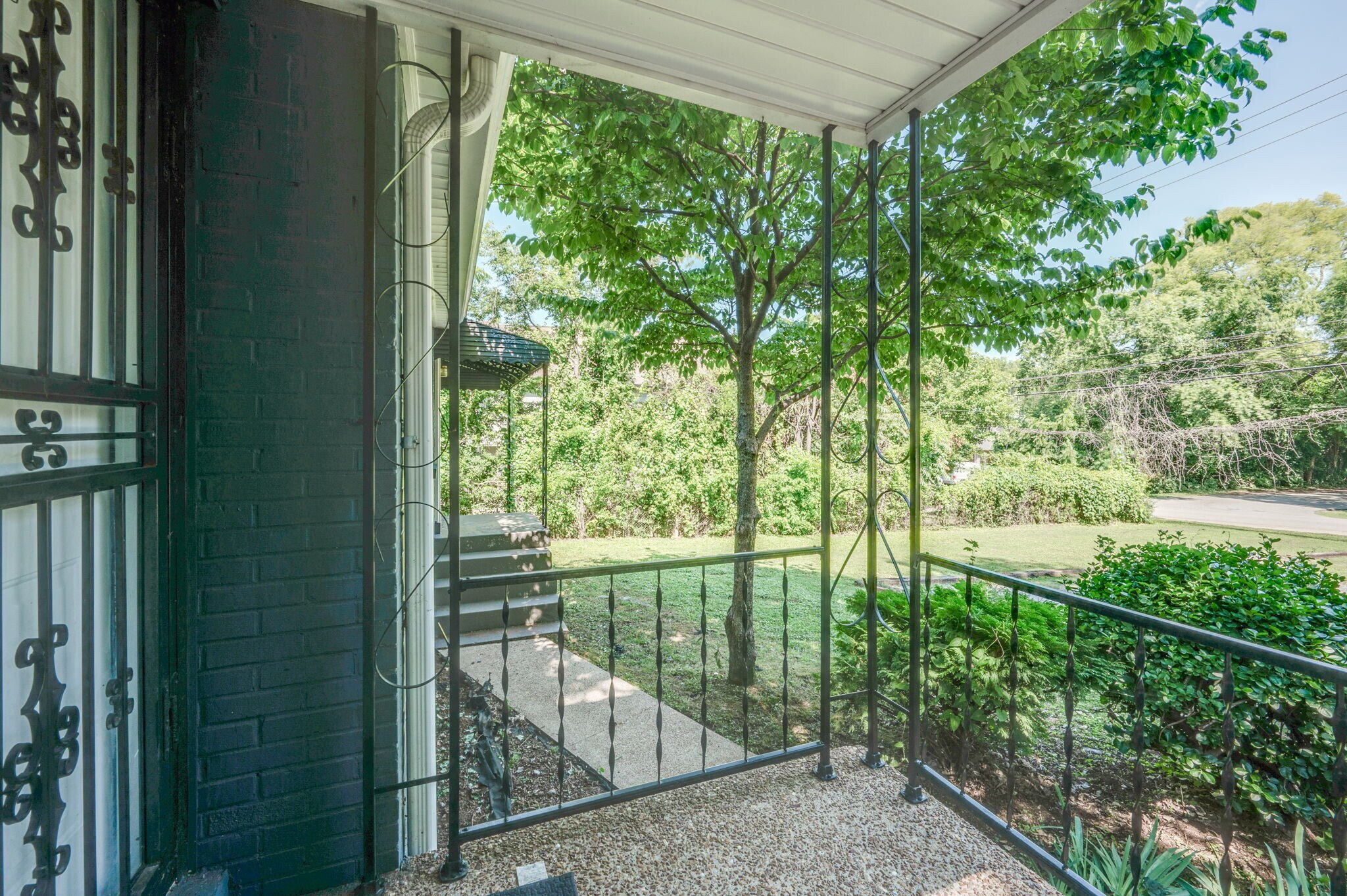 Building Photo - 531 Rosedale Ave