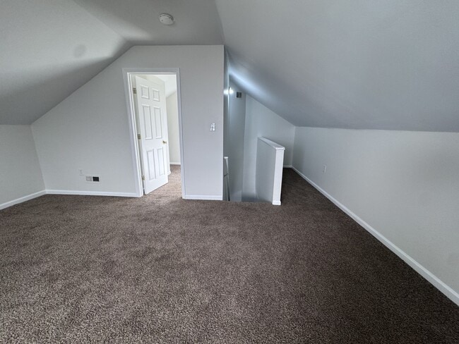 Building Photo - 310 S 42nd St